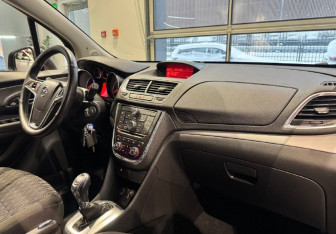 Подержанный автомобиль Opel Mokka 2014 года (13 фото)
