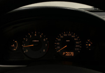 Подержанный автомобиль Nissan Almera Classic 2013 года (20 фото)