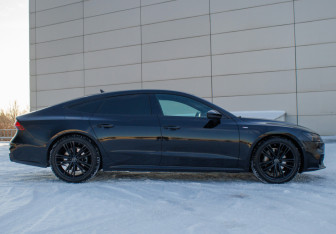 Подержанный автомобиль Audi A7 2020 года (4 фото)