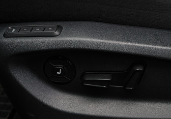 Подержанный автомобиль Volkswagen Teramont 2025 года (21 фото)