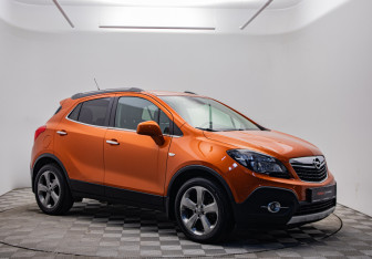 Подержанный автомобиль Opel Mokka 2013 года (3 фото)