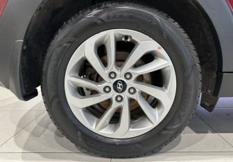 Подержанный автомобиль Hyundai Tucson 2016 года (19 фото)
