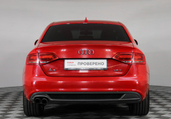 Подержанный автомобиль Audi A4 Sedan 2008 года (6 фото)