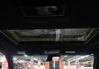 Подержанный автомобиль Toyota Land Cruiser Suv 2018 года (20 фото)