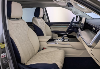 Подержанный автомобиль Tank 500 2023 года (24 фото)