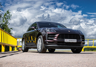 Подержанный автомобиль Porsche Macan 2019 года (3 фото)