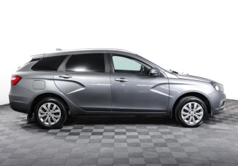 Подержанный автомобиль LADA (ВАЗ) Vesta Wagon 2019 года (4 фото)