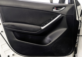 Подержанный автомобиль Mazda CX-5 2015 года (19 фото)