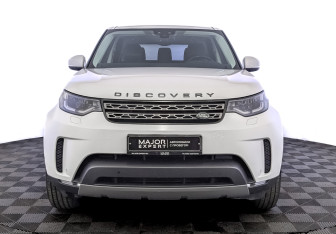 Подержанный автомобиль Land Rover Discovery 2017 года (2 фото)