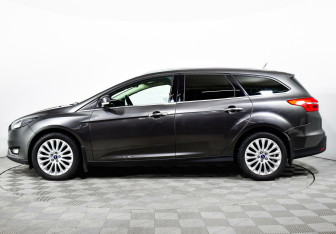 Подержанный автомобиль Ford Focus Wagon 2016 года (3 фото)