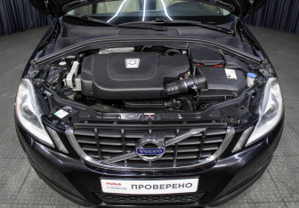 Подержанный автомобиль Volvo XC60 2011 года (9 фото)