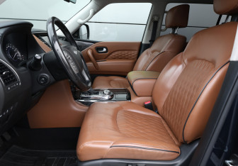 Подержанный автомобиль Infiniti QX80 2020 года (17 фото)