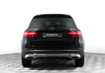 Подержанный автомобиль Mercedes-Benz GLC Coupe 2018 года (6 фото)