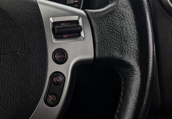 Подержанный автомобиль Nissan Qashqai 2011 года (28 фото)