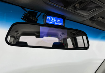 Подержанный автомобиль Mitsubishi Pajero 2015 года (15 фото)