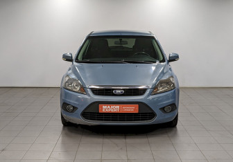 Подержанный автомобиль Ford Focus Hatchback 2009 года (2 фото)