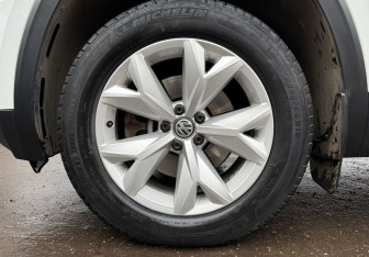 Подержанный автомобиль Volkswagen Teramont 2019 года (9 фото)