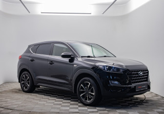 Подержанный автомобиль Hyundai Tucson 2020 года (3 фото)