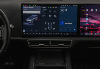 Подержанный автомобиль LiXiang L9 2023 года (13 фото)