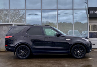 Подержанный автомобиль Land Rover Discovery 2017 года (4 фото)