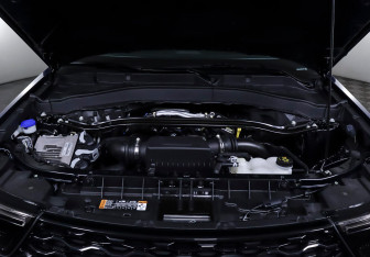 Подержанный автомобиль Ford Explorer 2021 года (6 фото)