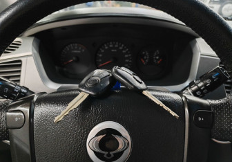 Подержанный автомобиль SsangYong Kyron 2012 года (17 фото)