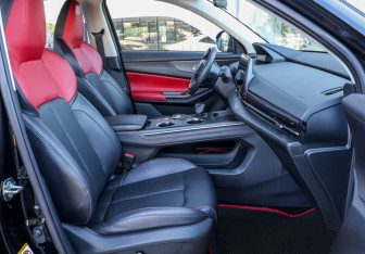 Подержанный автомобиль Changan CS55PLUS 2023 года (11 фото)