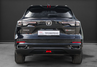 Подержанный автомобиль Changan CS55PLUS 2023 года (5 фото)