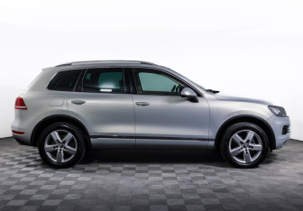 Подержанный автомобиль Volkswagen Touareg 2014 года (4 фото)