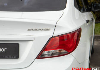 Подержанный автомобиль Hyundai Solaris Sedan 2015 года (17 фото)