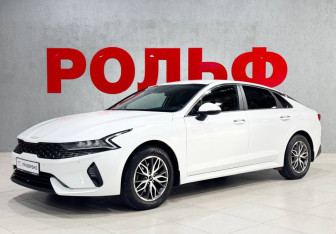 Подержанный автомобиль Kia K5 2021 года (9 фото)
