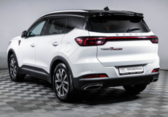 Подержанный автомобиль Chery Tiggo 7 Pro Max 2023 года (7 фото)