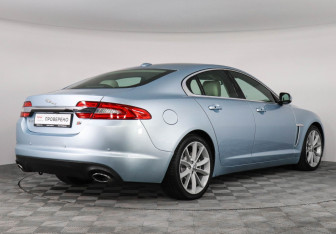 Подержанный автомобиль Jaguar XF Sedan 2012 года (5 фото)