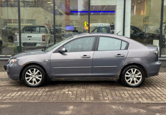 Подержанный автомобиль Mazda 3 Sedan 2007 года (5 фото)