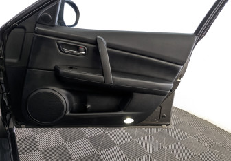 Подержанный автомобиль Mazda 6 Sedan 2012 года (25 фото)