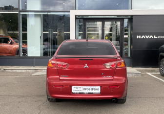Подержанный автомобиль Mitsubishi Lancer Sedan 2008 года (6 фото)