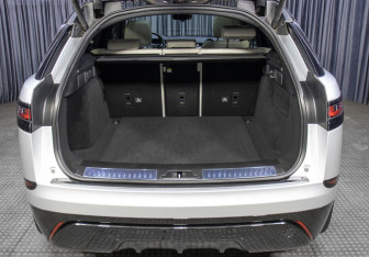 Подержанный автомобиль Land Rover Range Rover Velar 2020 года (9 фото)