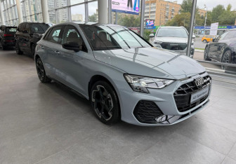 Новый Audi A3 Hatchback 2025 (3 фото)