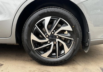 Подержанный автомобиль BAIC U5 Plus 2023 года (14 фото)