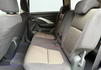 Подержанный автомобиль Mitsubishi Xpander 2022 года (11 фото)