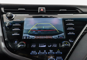 Подержанный автомобиль Toyota Camry Sedan 2018 года (14 фото)