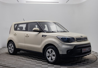 Подержанный автомобиль Kia Soul 2017 года (3 фото)