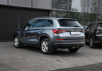 Подержанный автомобиль Skoda Kodiaq 2020 года (6 фото)