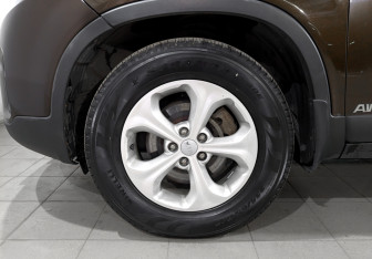 Подержанный автомобиль Kia Sorento 2019 года (18 фото)