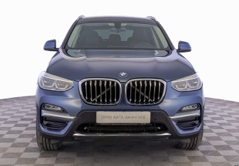 Подержанный автомобиль BMW X3 2018 года (2 фото)