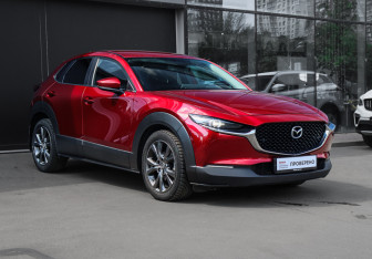 Подержанный автомобиль Mazda CX-30 2021 года (3 фото)