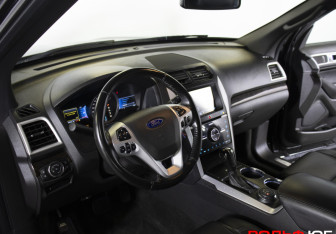 Подержанный автомобиль Ford Explorer 2012 года (14 фото)