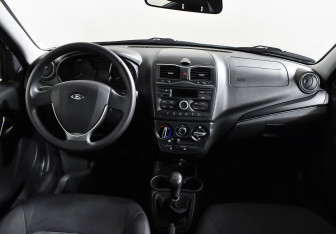 Подержанный автомобиль LADA (ВАЗ) Granta Sedan 2021 года (11 фото)