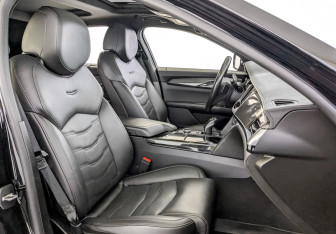 Подержанный автомобиль Cadillac CT6 2019 года (24 фото)