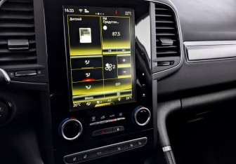 Подержанный автомобиль Renault Samsung QM6 2021 года (27 фото)